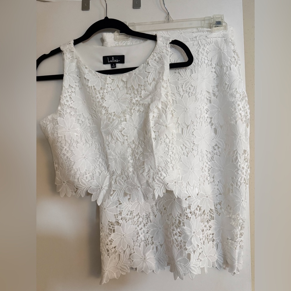 Lulus White Lace Floral Two Piece Set Size Small